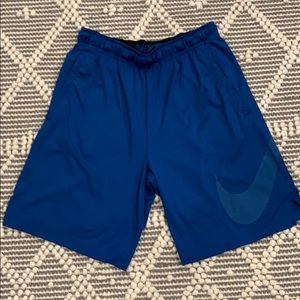 Men’s athletic shorts